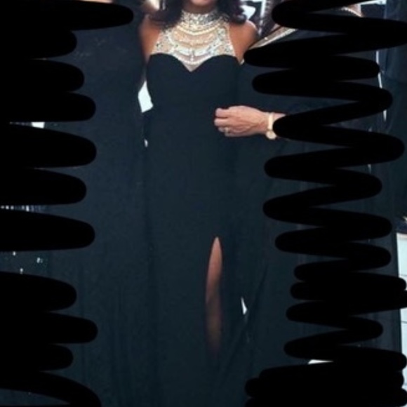 FINAL SALE! Black Evening Gown - Picture 3 of 3